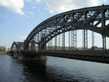 220px_Neva_Bridge_Bolsheohtinskiy.jpg