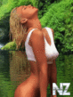 Devushki_240x320_58_.gif