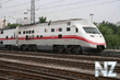 y_09cfcf33.jpg
