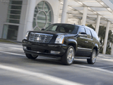 Cadillac_Escalade_ESV_2007.jpg