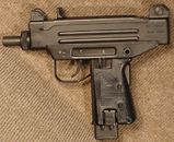 uzi_pistol_r.jpg