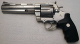 Colt anaconda (США)